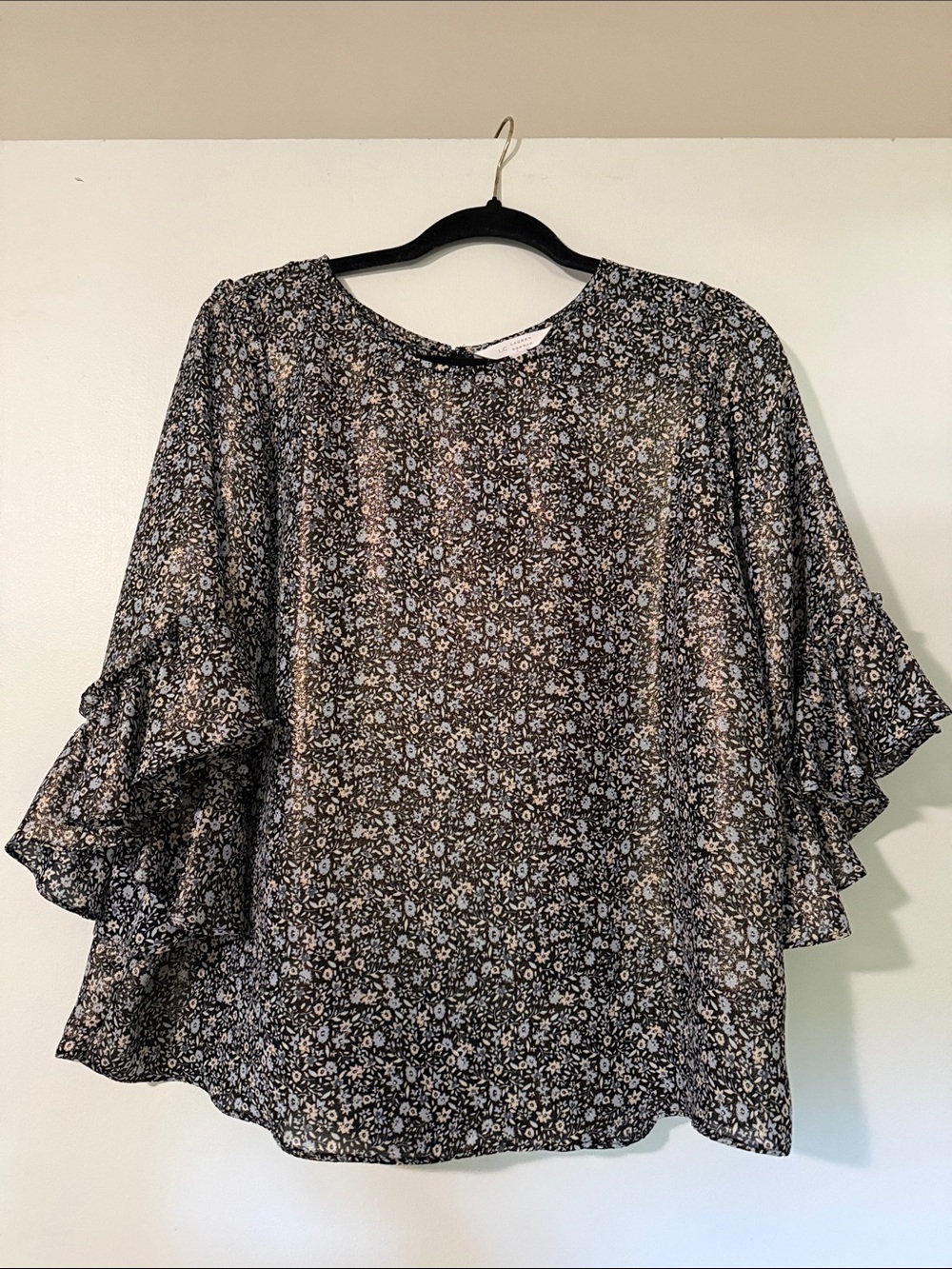 Lauren Conrad  Floral Ruffle Sleeve Women’s Top - Black